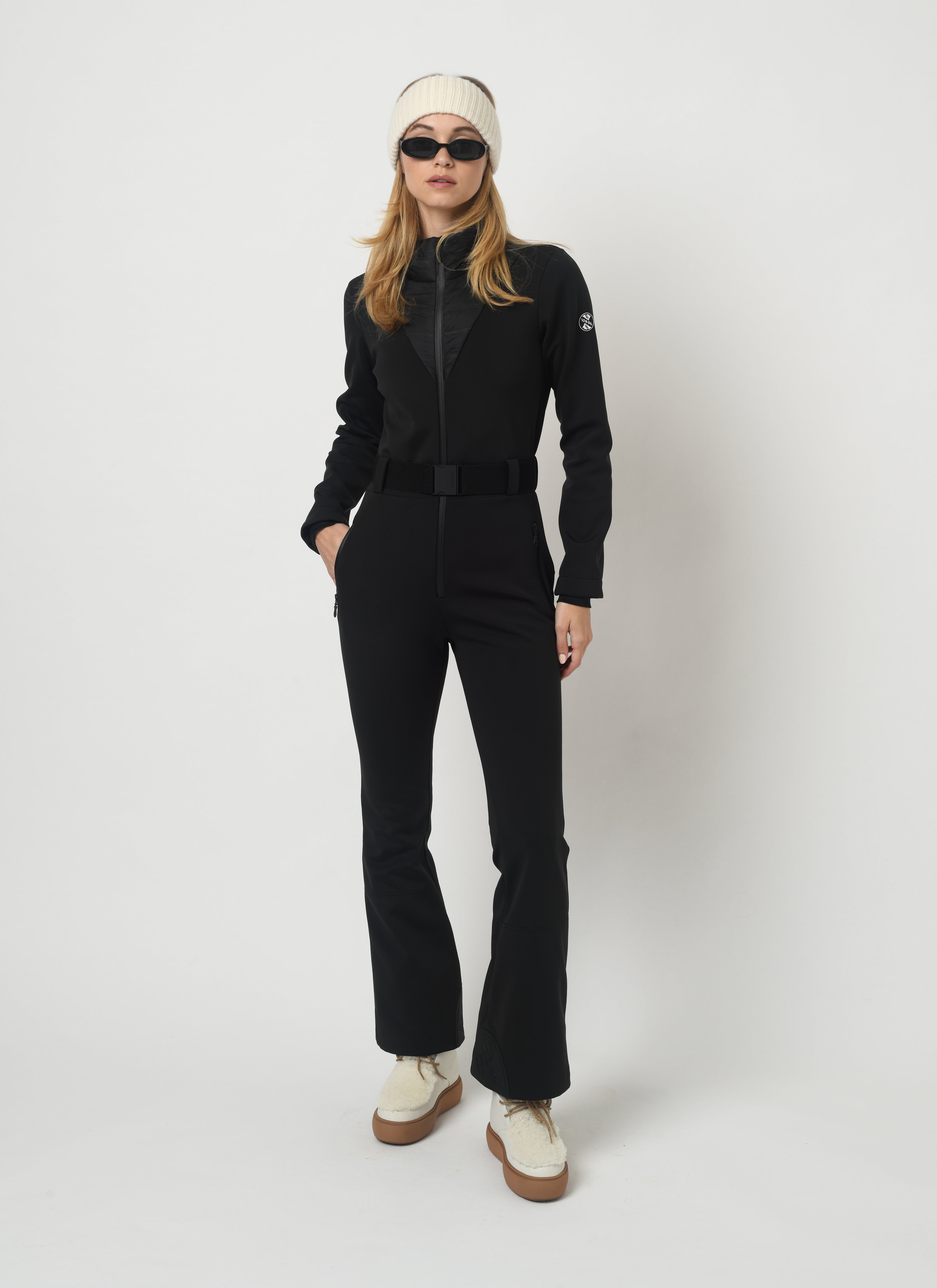 Lottie Suit in Black