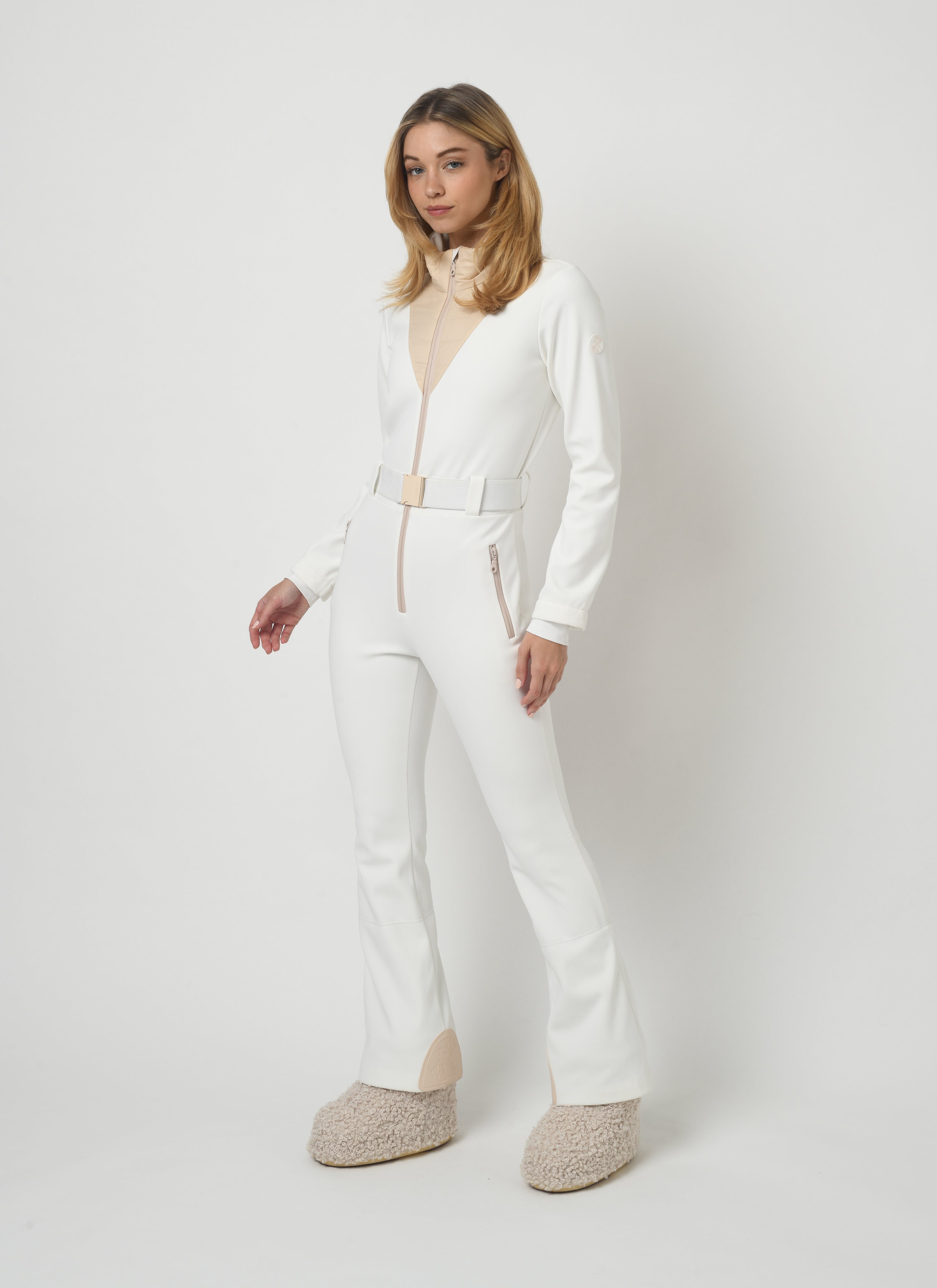 Lottie Suit in Ivory